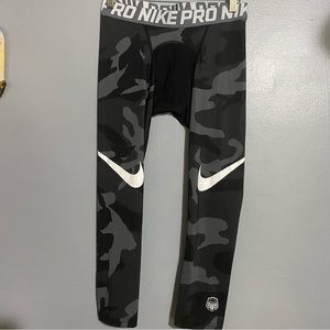 Nike leggings